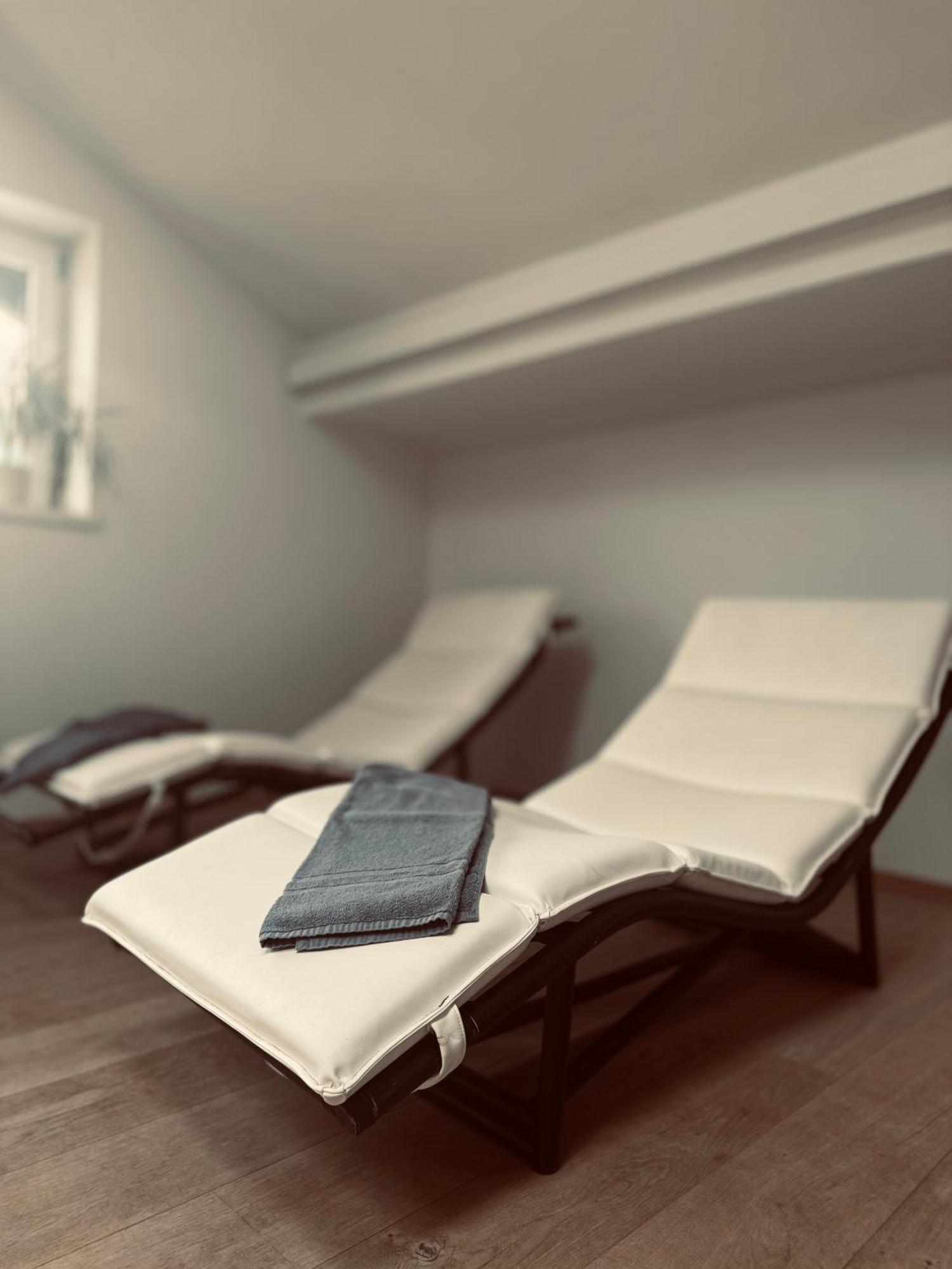 Hotel Goldener Adler Wattens Bagian luar foto