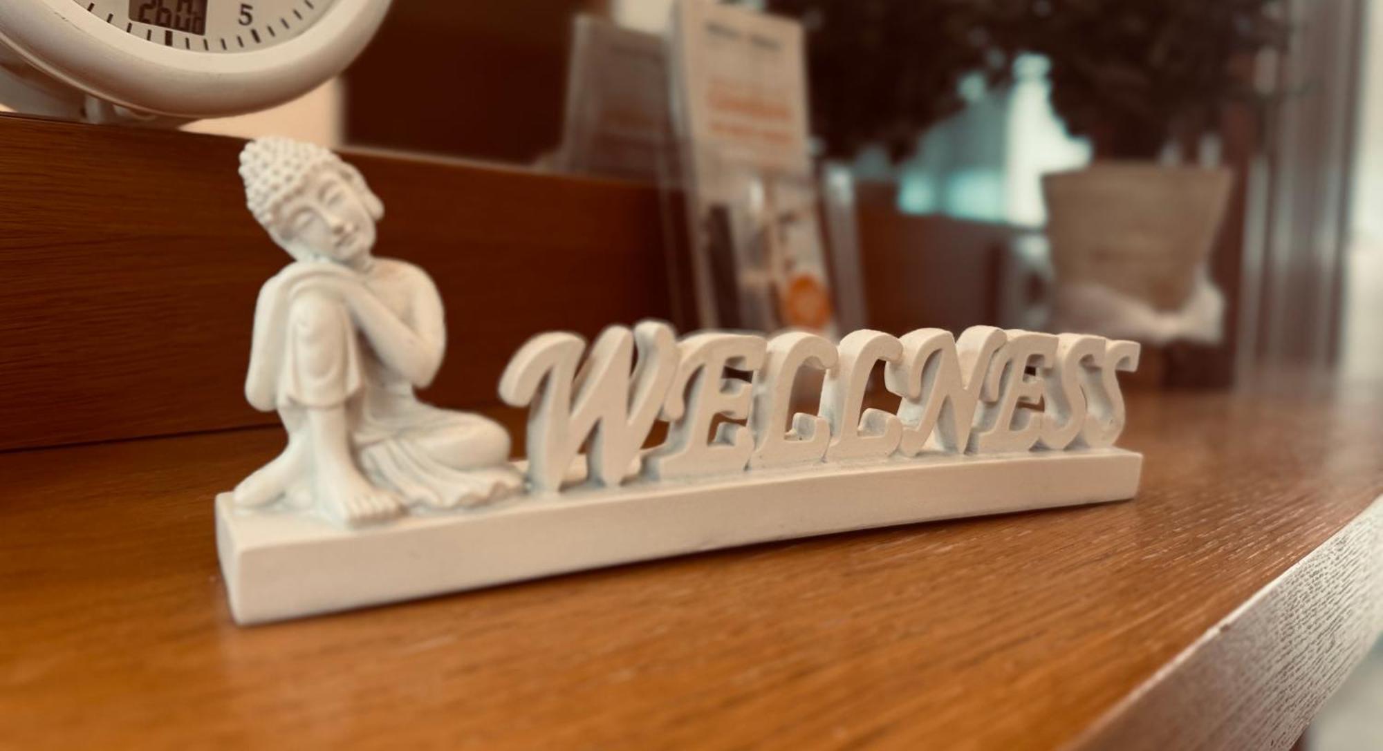 Hotel Goldener Adler Wattens Bagian luar foto